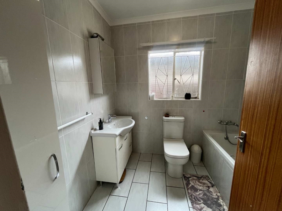 4 Bedroom Property for Sale in Keidebees Northern Cape